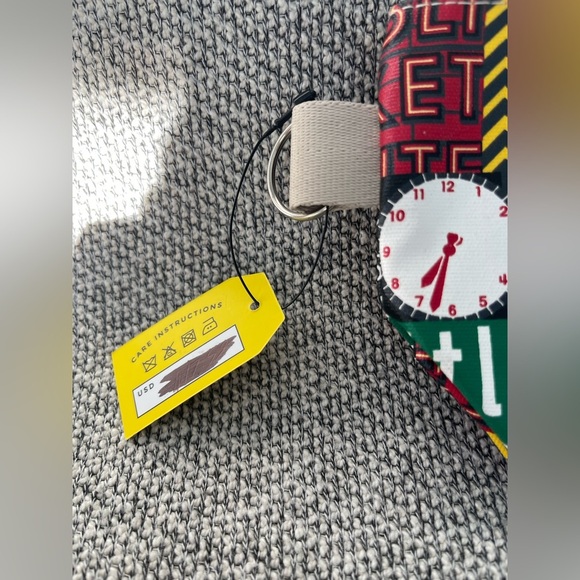 CHALOU Seattle Themed Cosmetic Bag - Black and Red - Picture 3 of 16